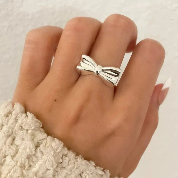 925 Sterling Silver Chunky Ring Bow Ring Statement Ring Silver Bow Ring - Picture 3 of 9